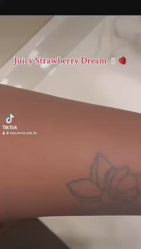 Women’s Body Oil